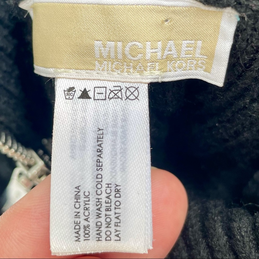 ❌❌❌Michael Kors Black Knit Poncho - Picture 13 of 14